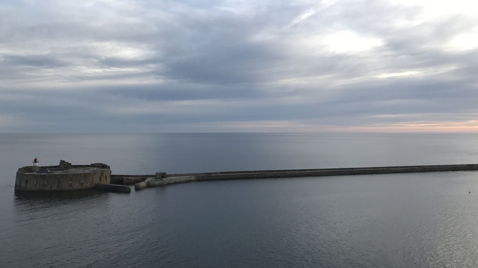 Car rental in Cherbourg-Octeville