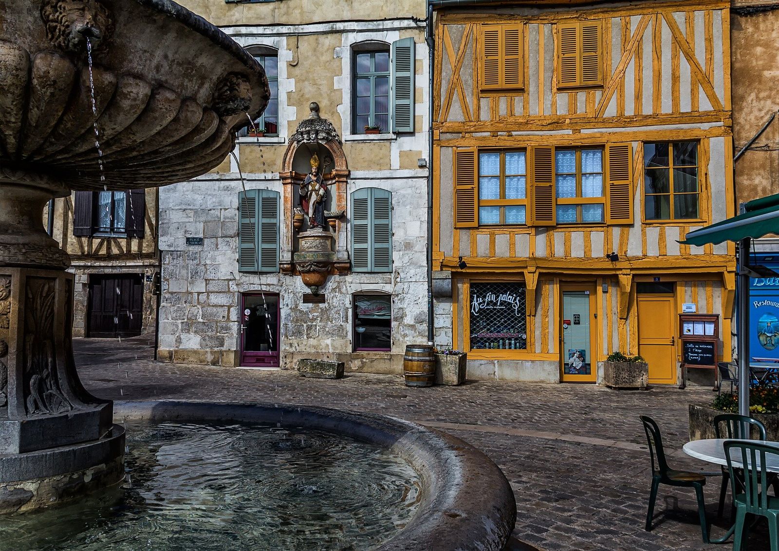 Auto huren in Auxerre