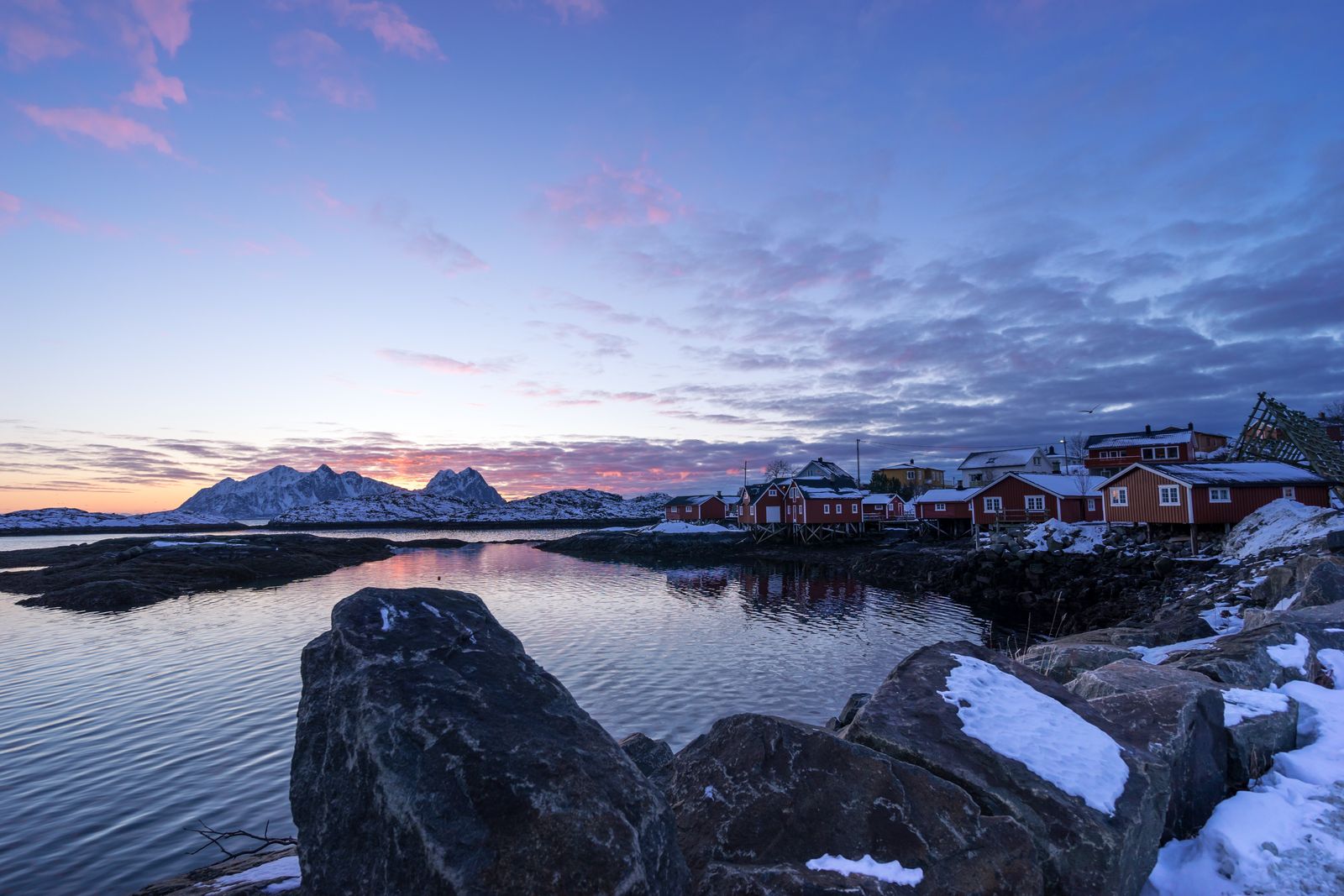 Location de voiture à Svolvær Aeroport